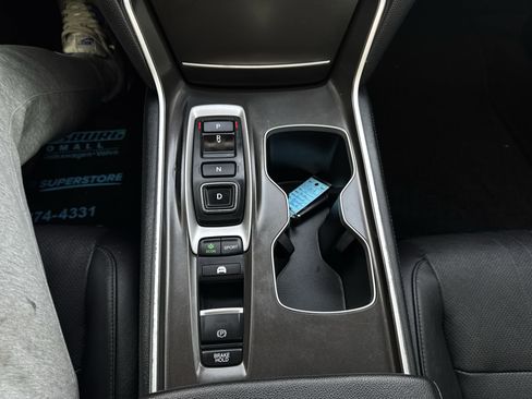 Used 2019 Honda Accord Touring image 36