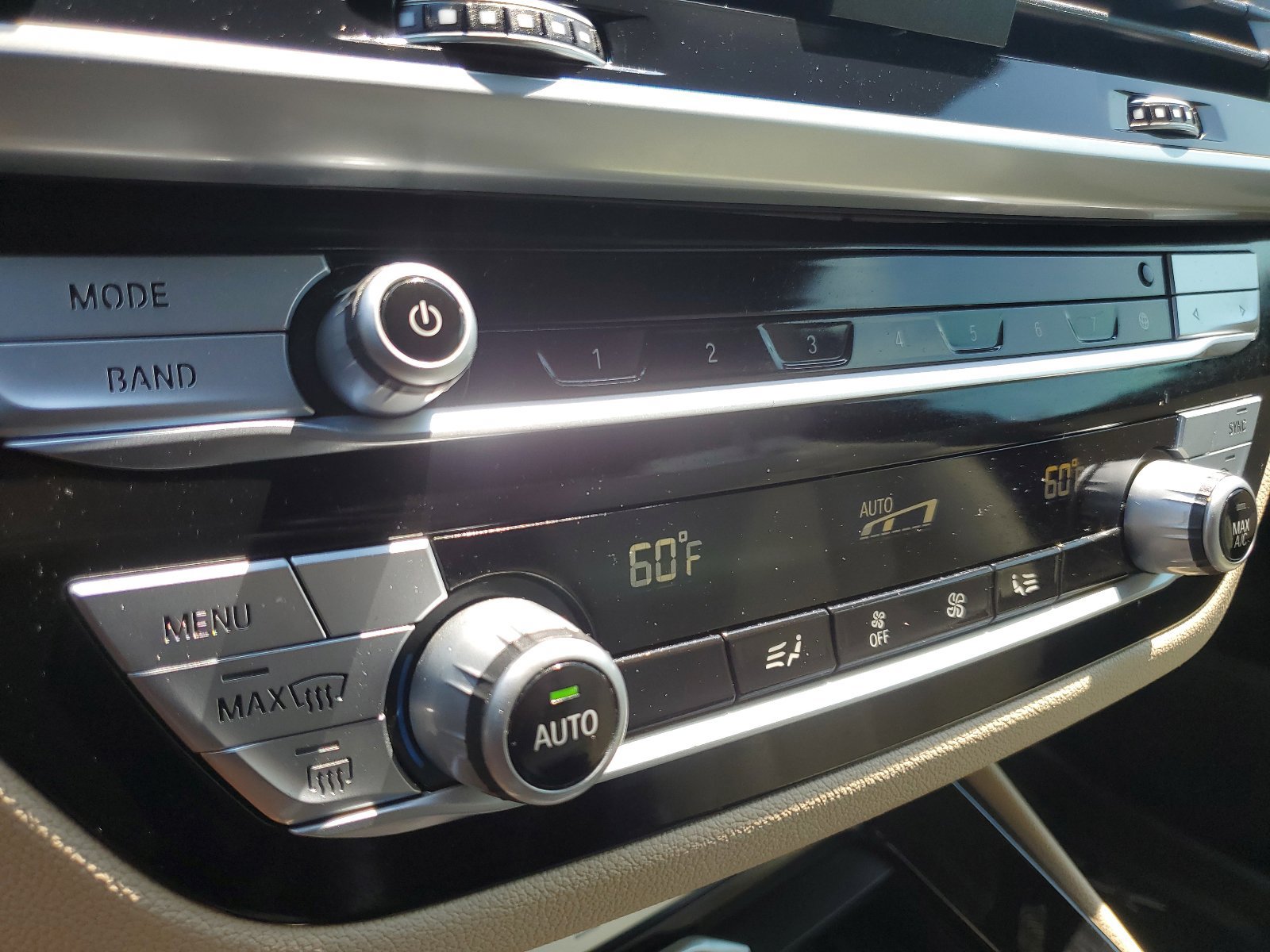 Used 2021 BMW X3 sDrive30i RWD image 26