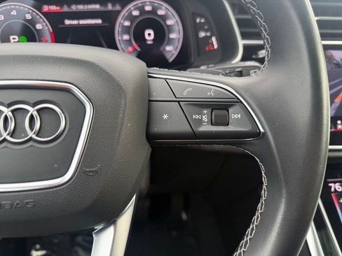 Used 2023 Audi Q8 Premium Plus w/ Premium Plus Package image 19