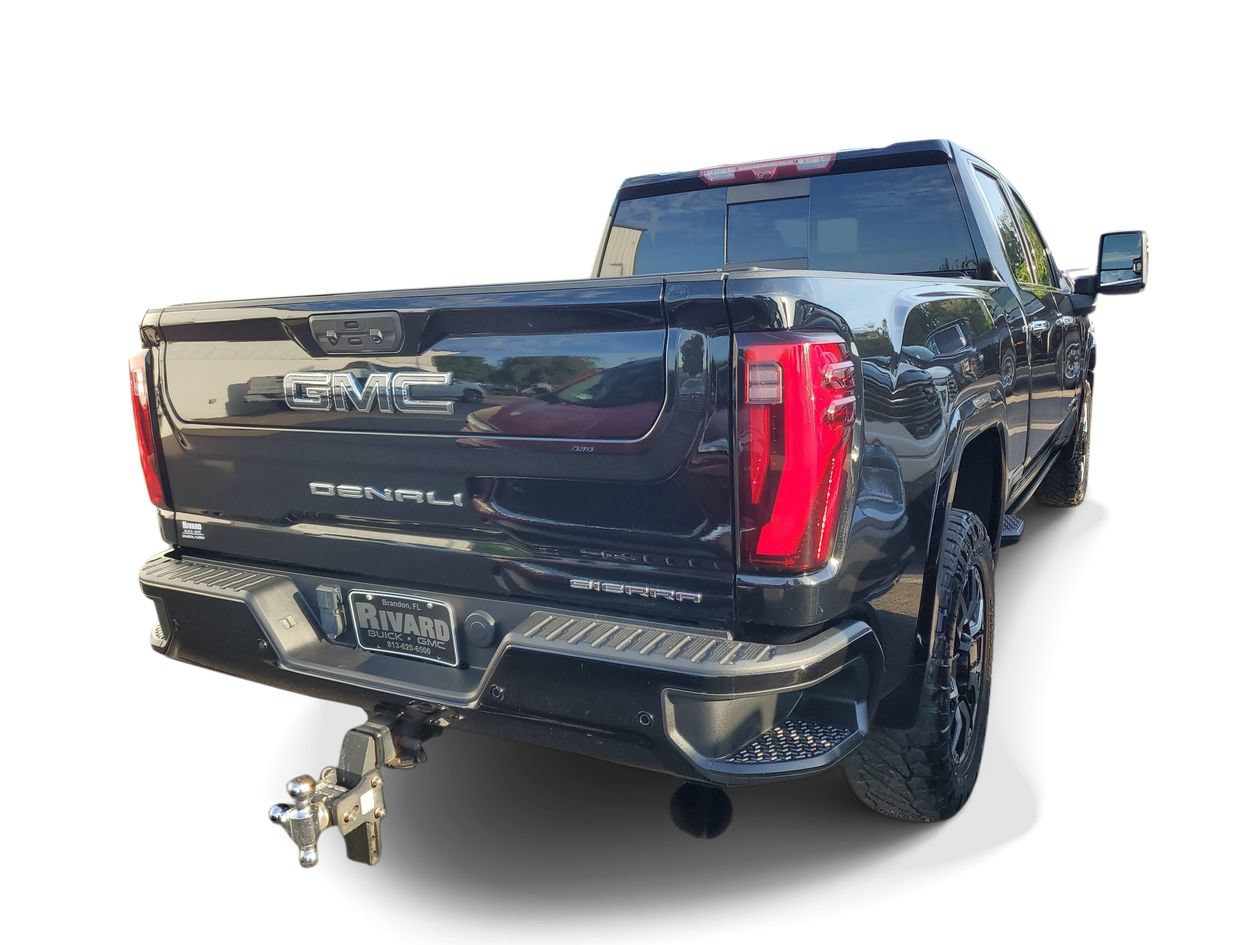 Used 2024 GMC Sierra 3500 Denali Ultimate AWD/4WD image 4