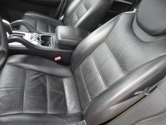Used 2006 Porsche Cayenne Turbo S AWD/4WD image 9