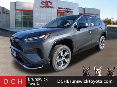 New 2025 Toyota RAV4 SE