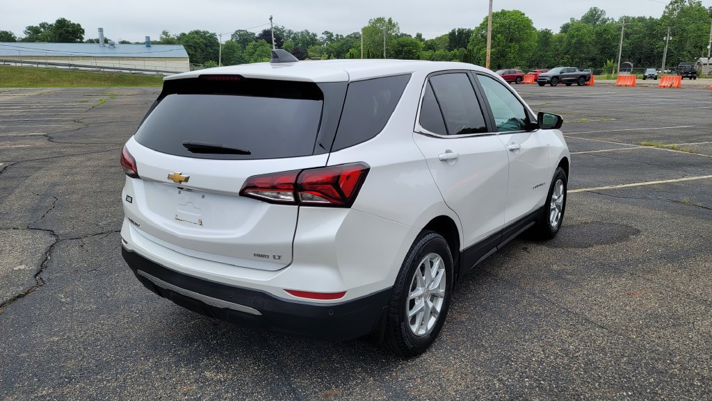 Used 2022 Chevrolet Equinox LT AWD/4WD image 12