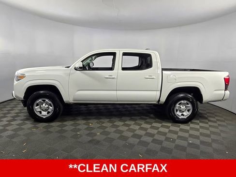 Used 2023 Toyota Tacoma SR image 5