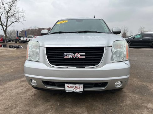 Used 2012 GMC Yukon XL SLT w/ SLT-2 Equipment Package image 3