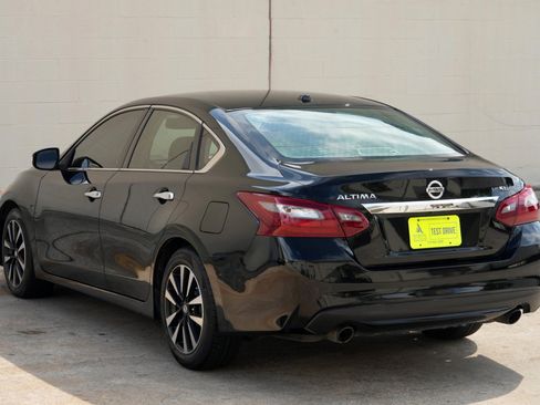 Used 2018 Nissan Altima 2.5 SL FWD image 41