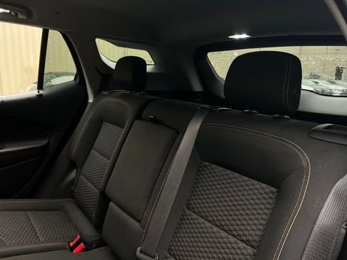 Used 2018 GMC Terrain SLE image 18