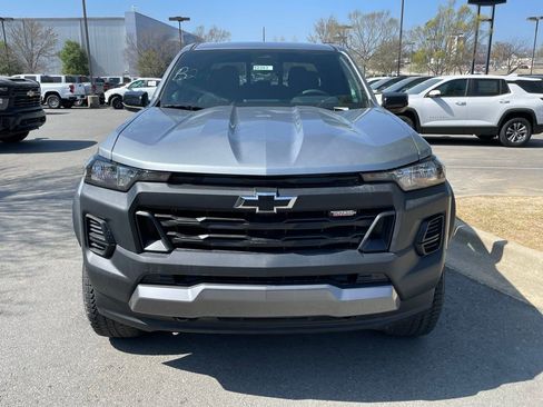 New 2026 Chevrolet Colorado Trail Boss AWD/4WD image 2