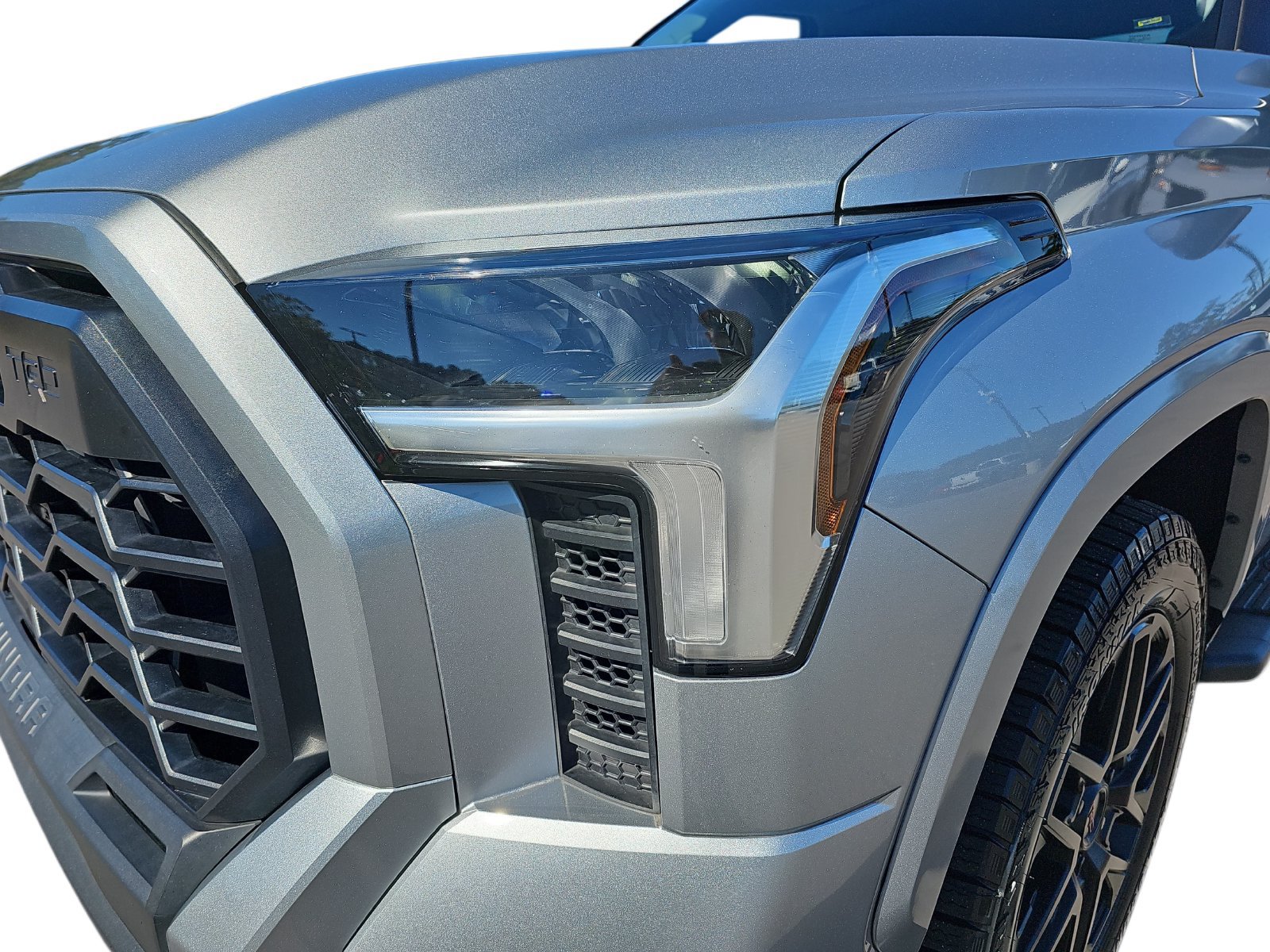 Used 2024 Toyota Tundra SR5 AWD/4WD image 34