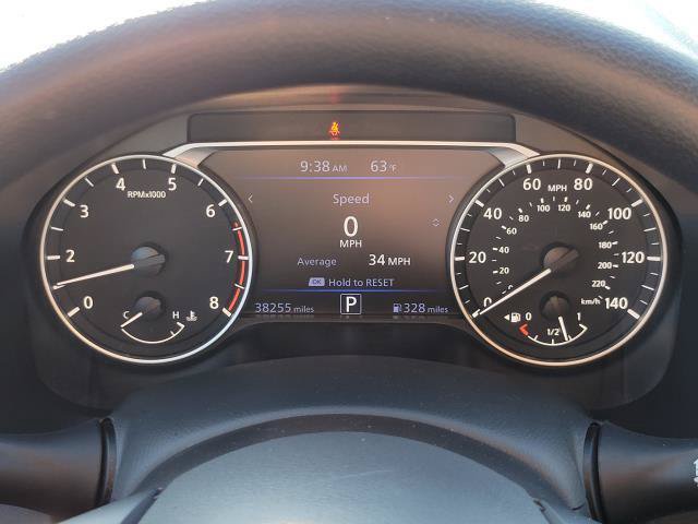 Used 2025 Nissan Altima 2.5 SV FWD image 13