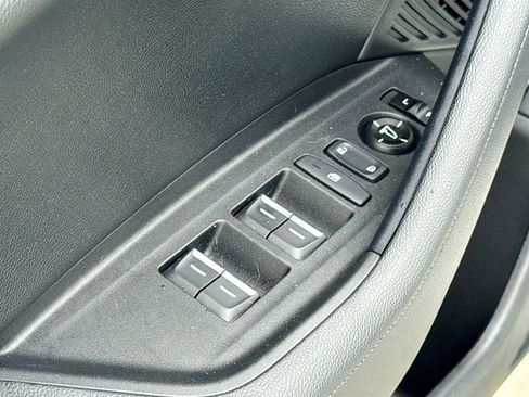 Used 2023 Acura TLX image 14