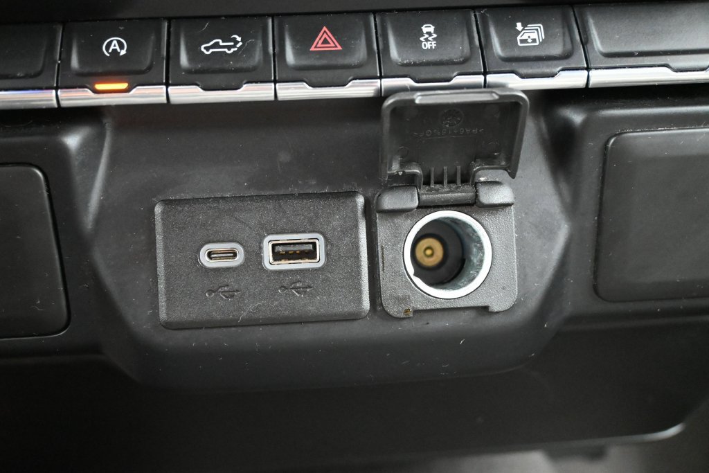 Used 2019 GMC Sierra 1500 Elevation w/ Elevation Value Package RWD image 15