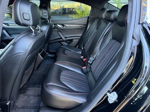 Used 2017 Maserati Ghibli image 14