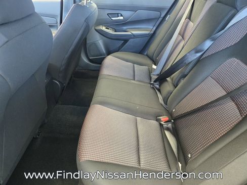 New 2026 Nissan Sentra SR w/ Floor Mat Package FWD image 9