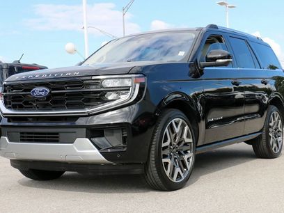 Used 2025 Ford Expedition Platinum w/ Platinum Ultimate Package