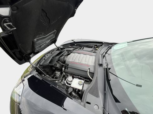 Used 2016 Chevrolet Corvette Stingray Convertible image 13