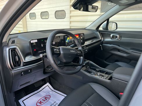 New 2026 Kia Sorento S image 10