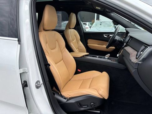Certified 2023 Volvo XC60 B6 Ultimate w/ Protection Package Premier AWD/4WD image 20