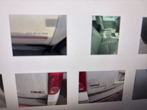 Used 2011 GMC Yukon SLT w/ SLT-2 Equipment Package image 15