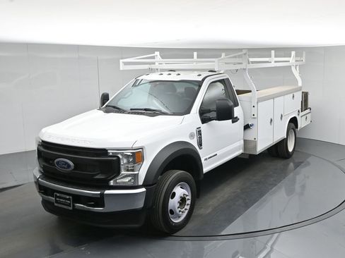 Certified 2021 Ford F450 XL w/ Power Equipment Group image 38