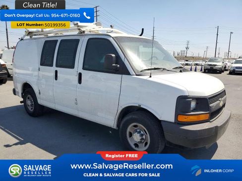 Used 2013 Chevrolet Express 2500 w/ Cold Climate Package RWD image 5