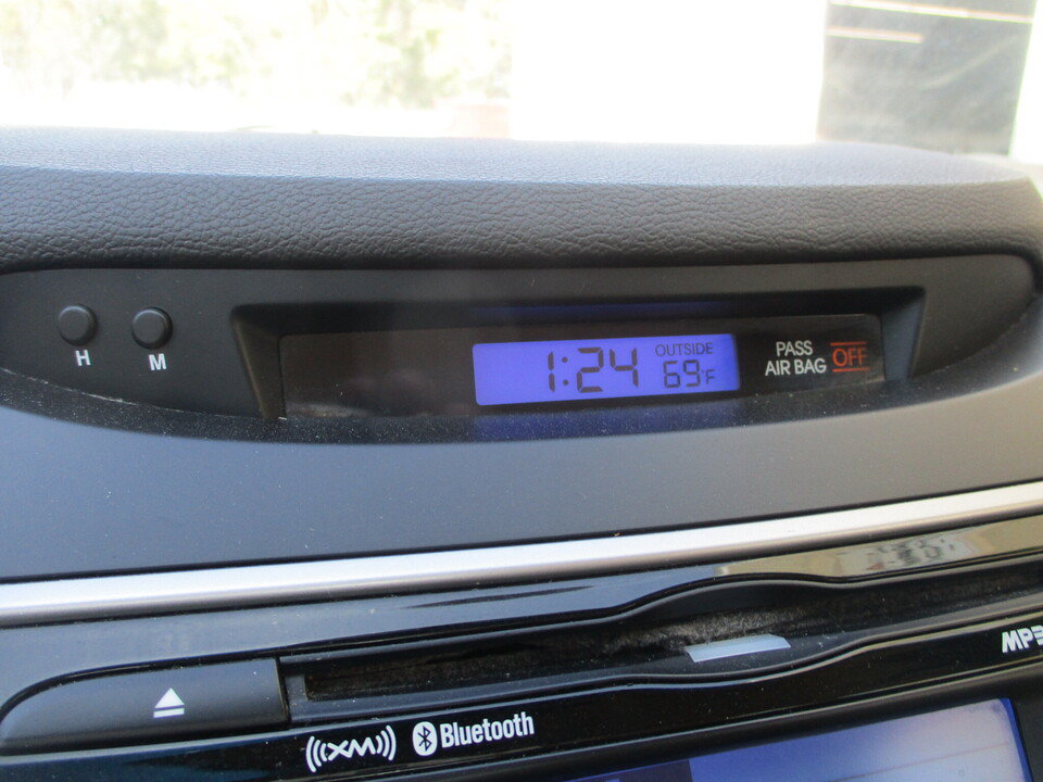 Used 2011 Hyundai Elantra GLS w/ Preferred Equipment Pkg 3 FWD image 36
