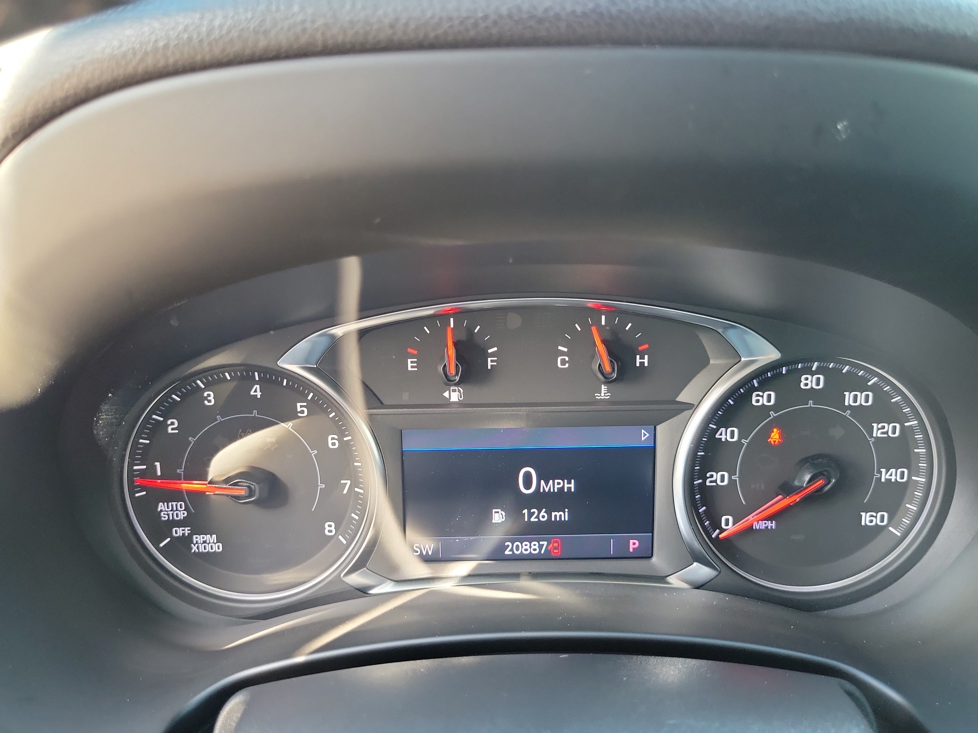 Used 2024 GMC Terrain SLT FWD image 27