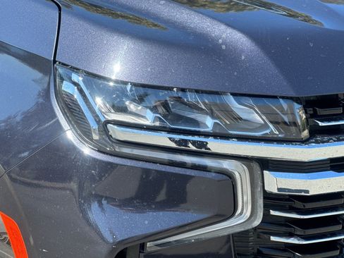 Used 2024 Chevrolet Suburban LT image 44