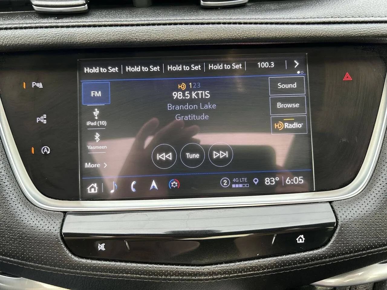 Used 2024 Cadillac XT5 Premium Luxury w/ Technology Package AWD/4WD image 15