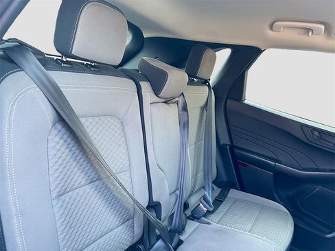 Used 2022 Ford Escape SE w/ Convenience Package image 25