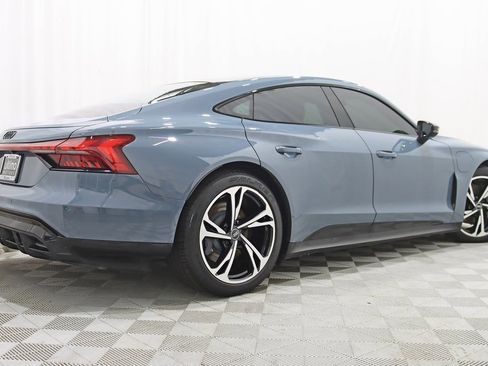 Used 2022 Audi e-tron GT Premium Plus w/ Performance Package image 8