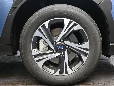 Certified 2024 Subaru Crosstrek 2.0i Premium image 10