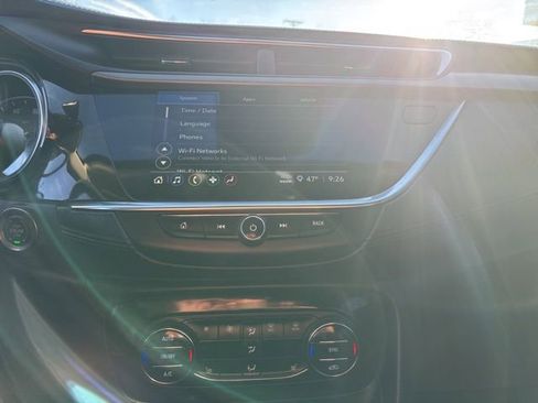 Used 2021 Buick Encore GX Select image 22