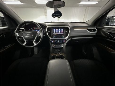Certified 2023 GMC Acadia SLE image 19