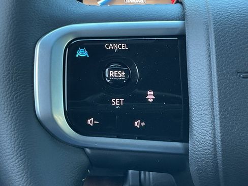 New 2026 Nissan Armada SL image 27