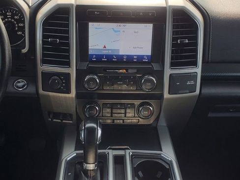 Used 2020 Ford F150 Lariat image 27