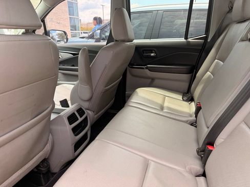 Used 2017 Honda Ridgeline RTL-E image 17