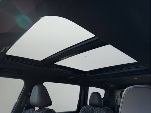 New 2026 Nissan Armada Platinum AWD/4WD image 26