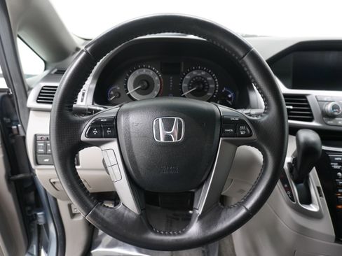 Used 2011 Honda Odyssey EX-L image 18