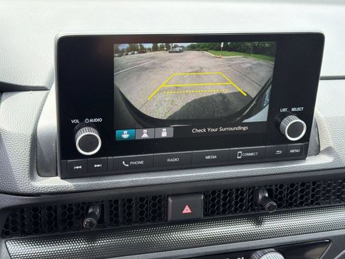 Used 2025 Honda CR-V LX image 19