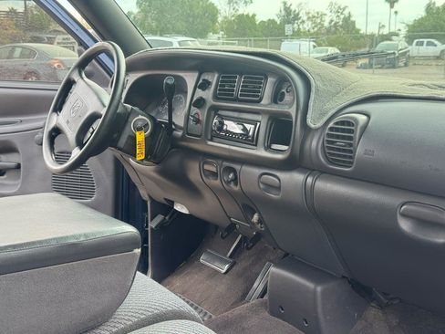 Used 2001 Dodge Ram 1500 Truck 2WD Regular Cab image 43
