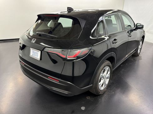 Used 2024 Honda HR-V LX image 9