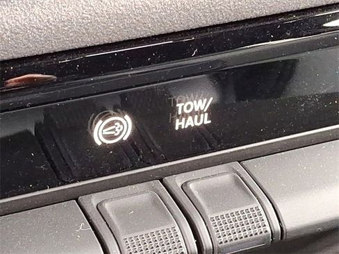 Used 2023 RAM 3500 Tradesman w/ Chrome Appearance Group image 18