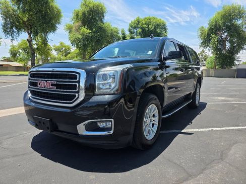 Used 2018 GMC Yukon XL SLT AWD/4WD image 7