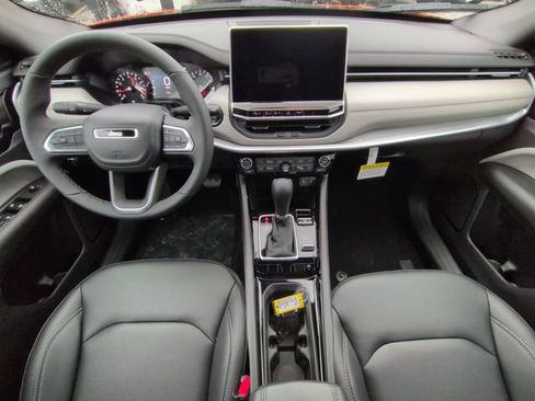 New 2026 Jeep Compass Limited image 14