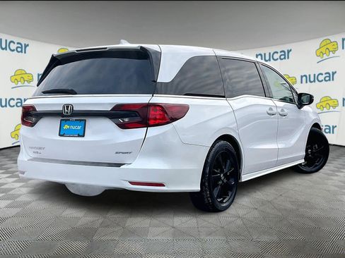 Used 2023 Honda Odyssey Sport image 6
