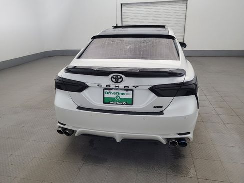 Used 2018 Toyota Camry XSE FWD image 7