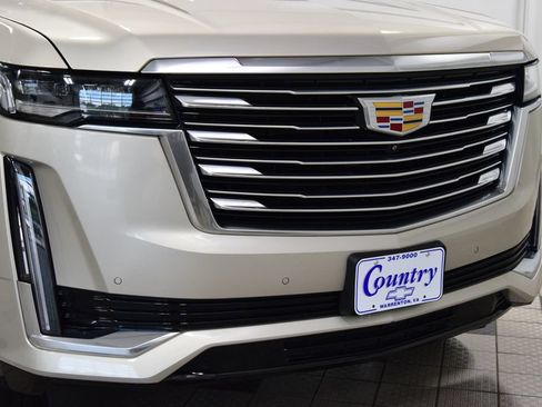 Used 2023 Cadillac Escalade Premium Luxury Platinum AWD/4WD image 13
