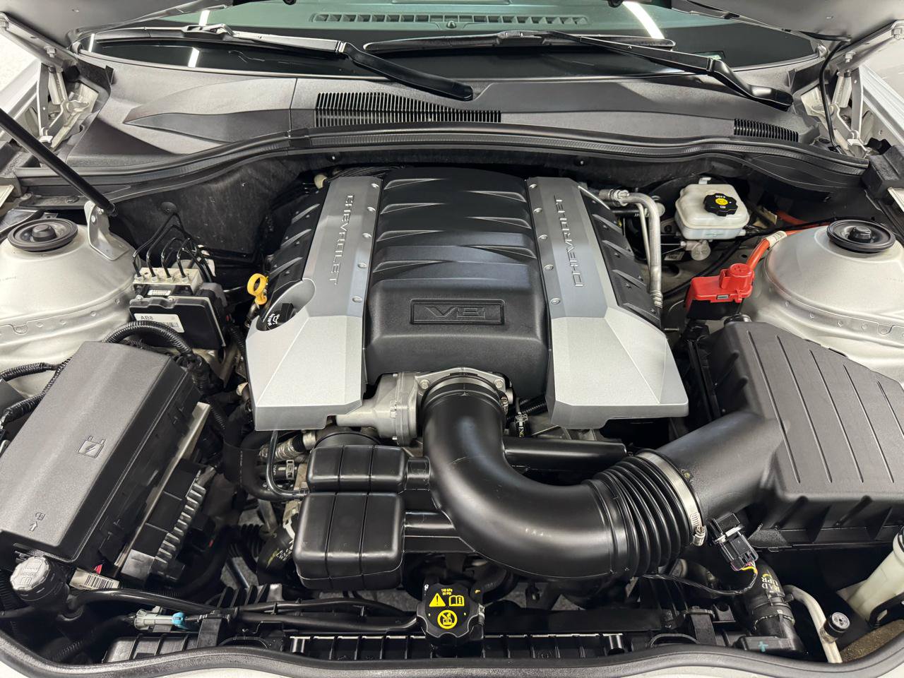 Used 2010 Chevrolet Camaro SS w/ RS Package RWD image 38