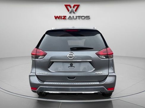 Used 2020 Nissan Rogue S w/ Special Edition Package image 5